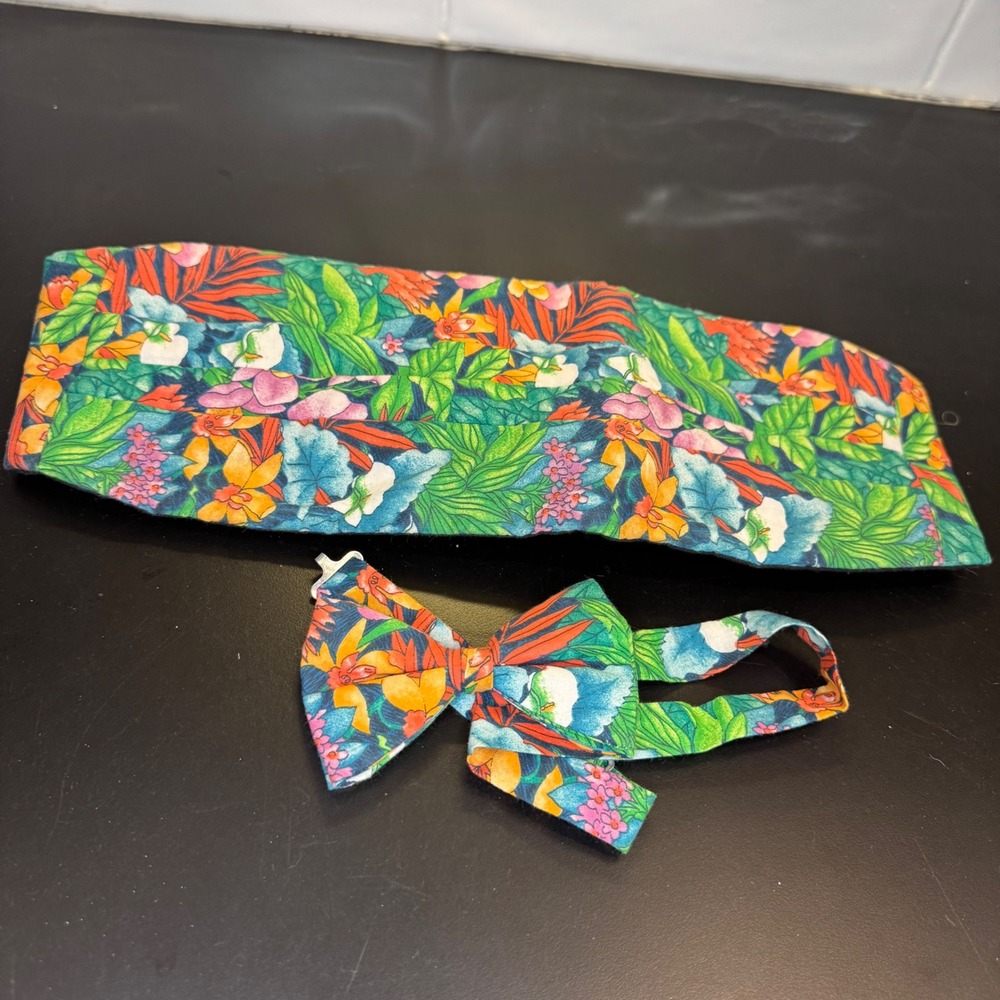 Tropical Floral Cummerbund Bow Tie Set Mens One Size Green Orange Island Style